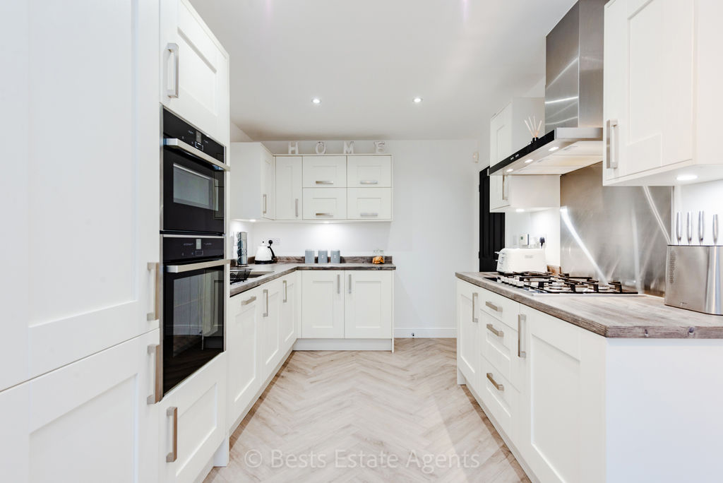 Lutterworth Avenue